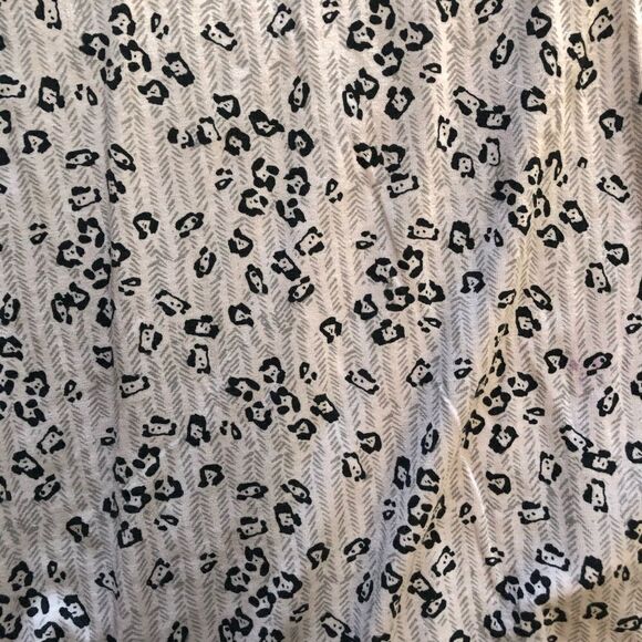 BANANA Republic Leopard Print Grey Silver Tank - Picture 2 of 5